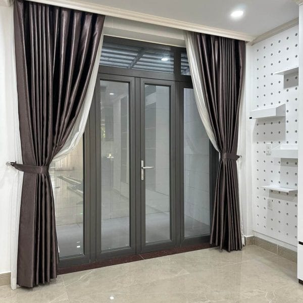 Cửa Kính Cường Lực 4 Cánh 23 cửa nhôm xingfa 4 cánh