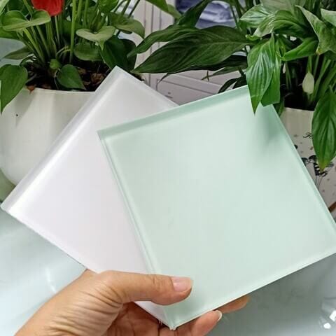 cửa nhôm kính thường 24 cửa nhôm kính thường