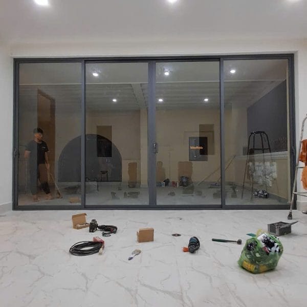 cửa kính cường lực cách âm 22 cửa lùa 4 cánh hệ 93 kính hộp
