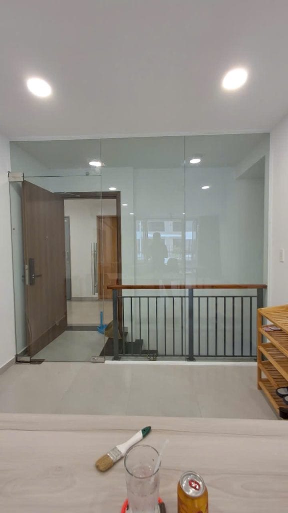 cửa kính cường lực cách âm 27 cửa kính cường lực cách âm