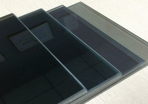 Kính Cường Lực Màu 49 kính cường lực xám khói